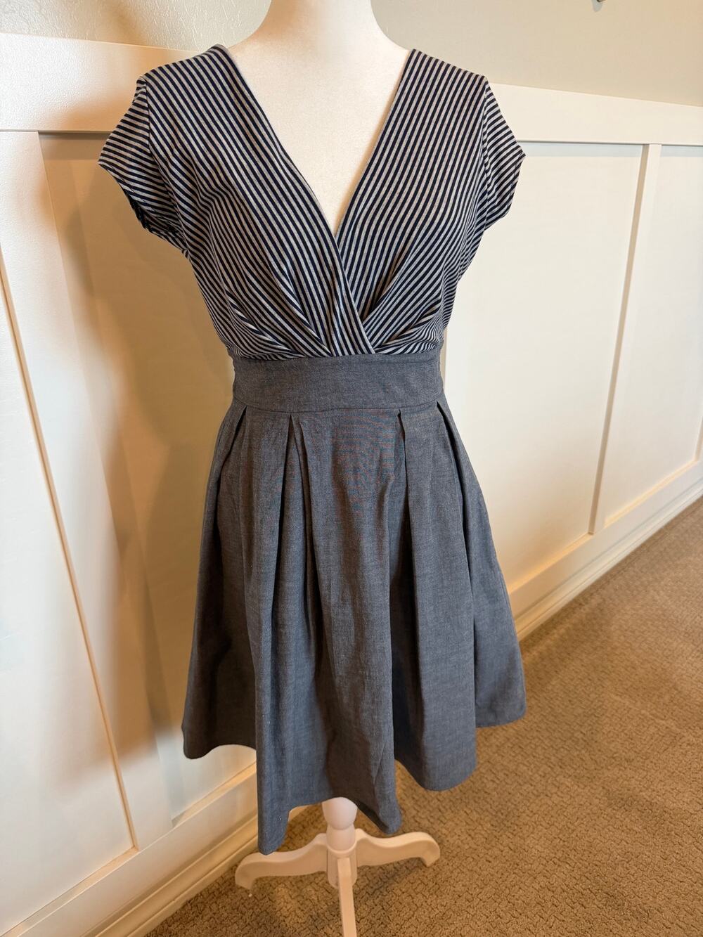 MNG Suit Navy Stripe vneck Dress Gray Pleated Skirt Size M